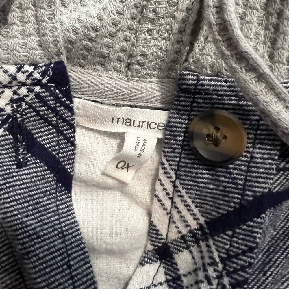 Maurices Navy and Gray Hooded Flannel - Picture 2 of 2